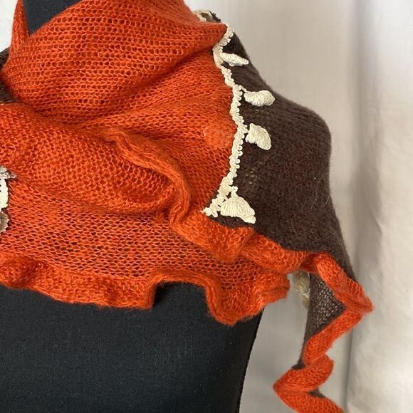 #131 ANTHRO Vibes Knit Scarf - Picture 2 of 4